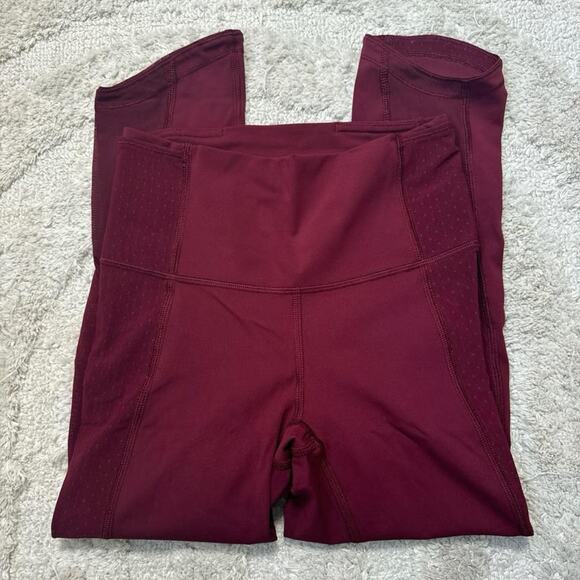 Lululemon Body Con Crop - Picture 2 of 8